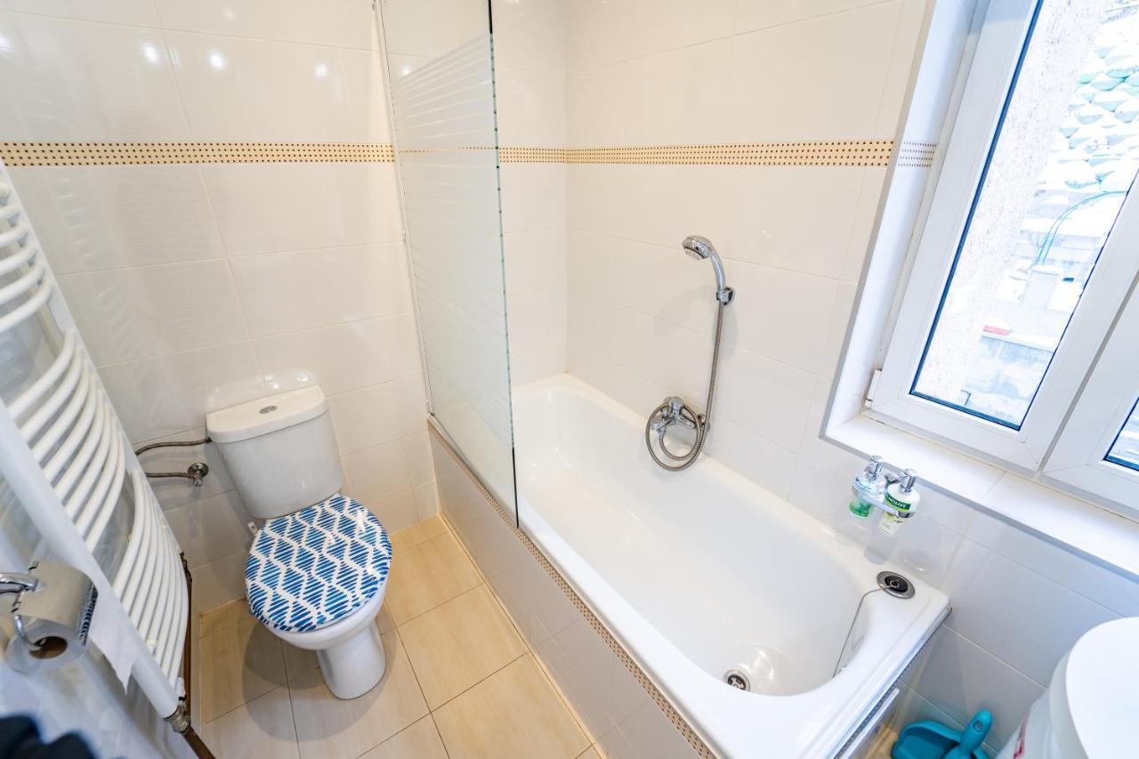 Lukas Apartments 야히모프 외부 사진